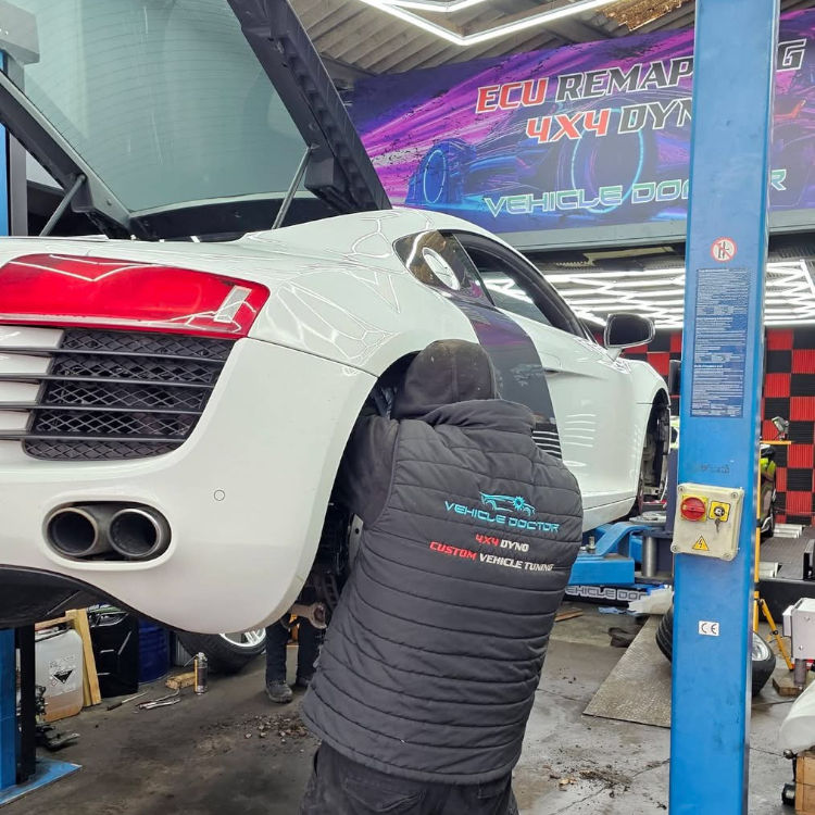 Audi R8 Shock Absorber Installers UK